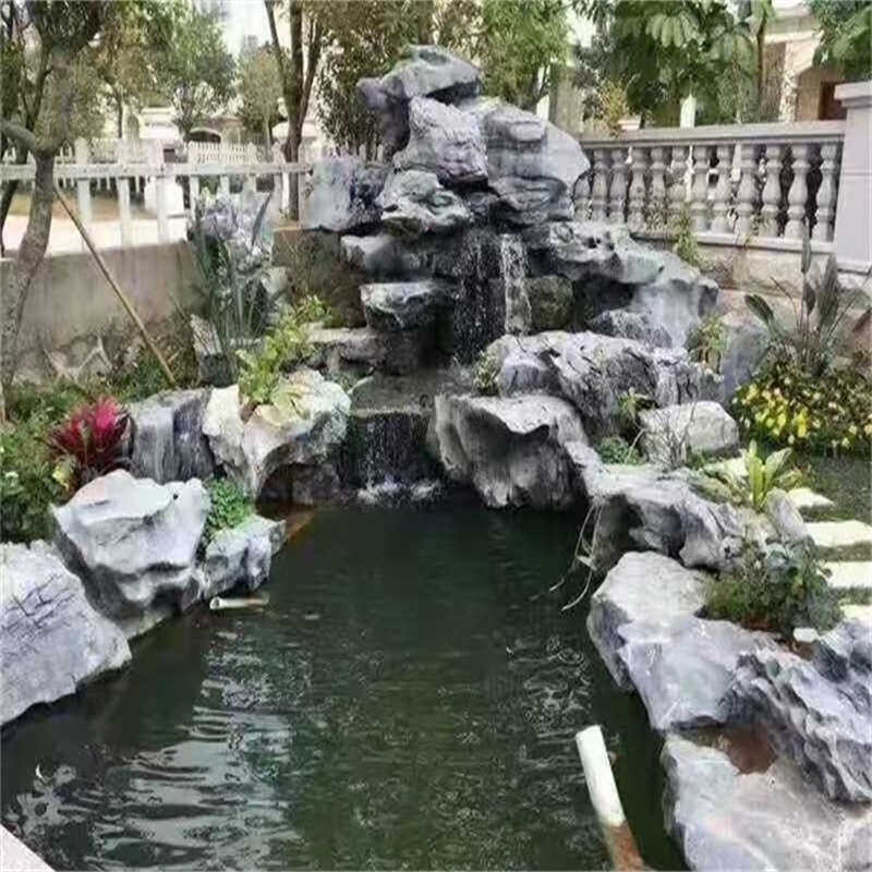 兴化庭院假山鱼池图片